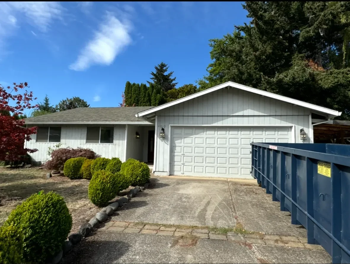 D3D4957D-A859-4F47-B255-1B658A68CBC0